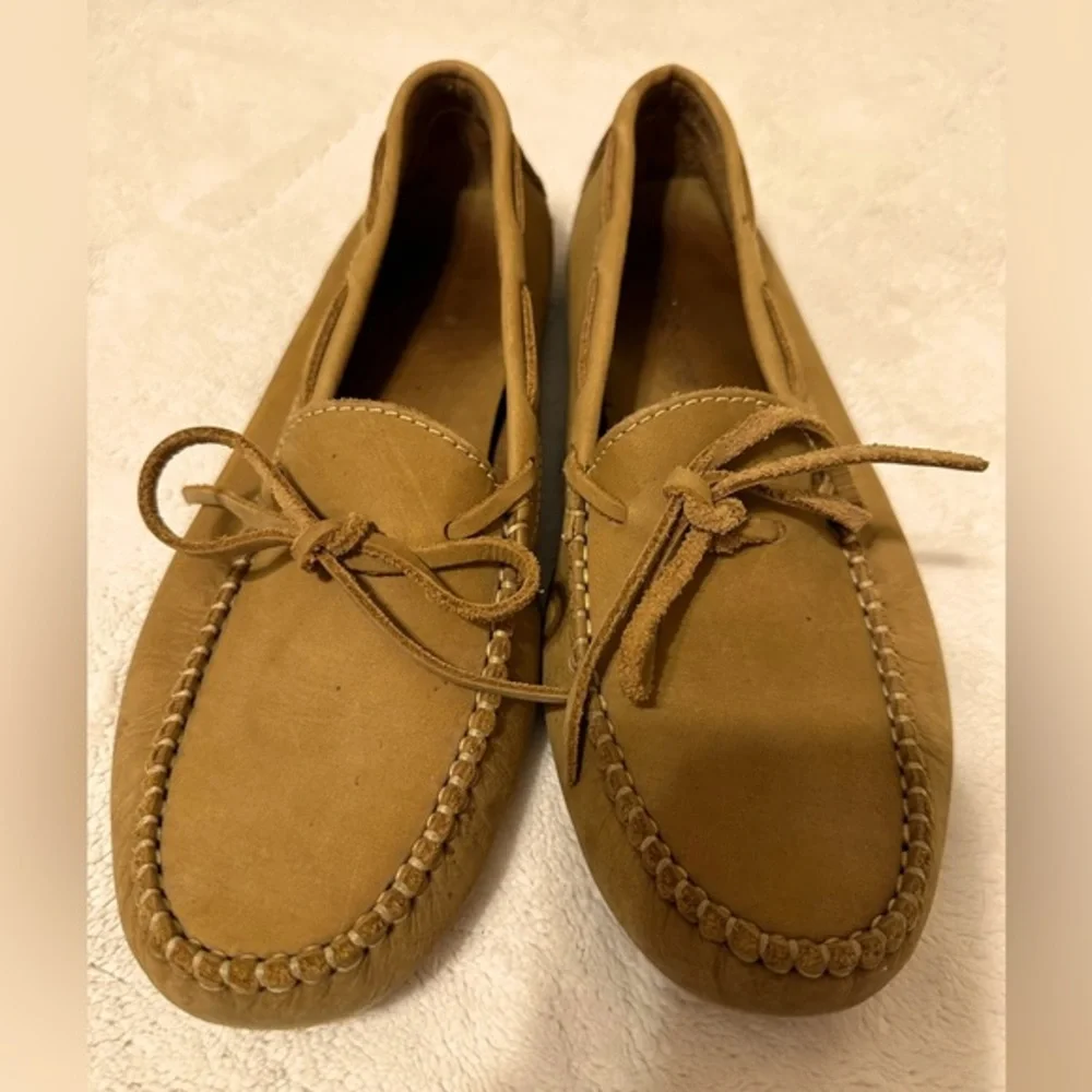 Goody Two-Shoes womens brown tan slip on loafers soft Leather Made in Brazil S-9